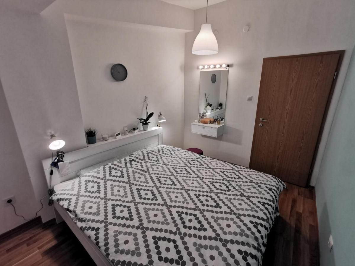 Centar Luxe Apartment Skopje Zewnętrze zdjęcie